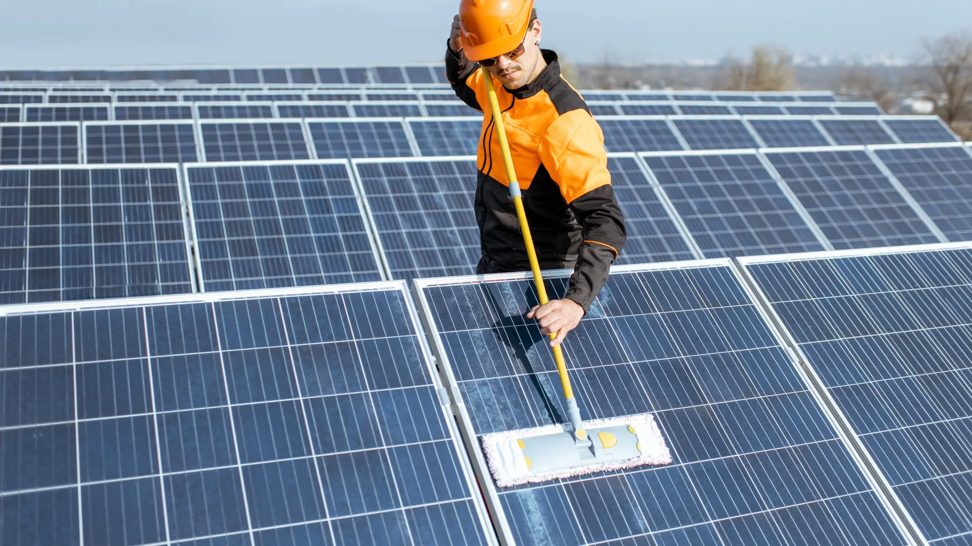 Essential Solar Panel Maintenance Tips